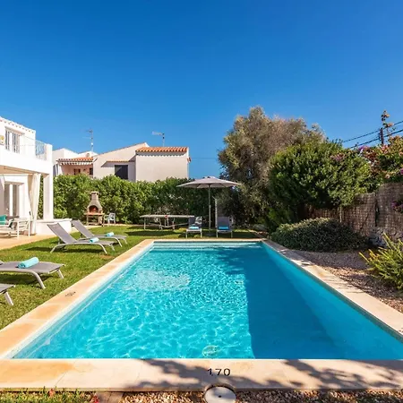 Villa Molly 16 By